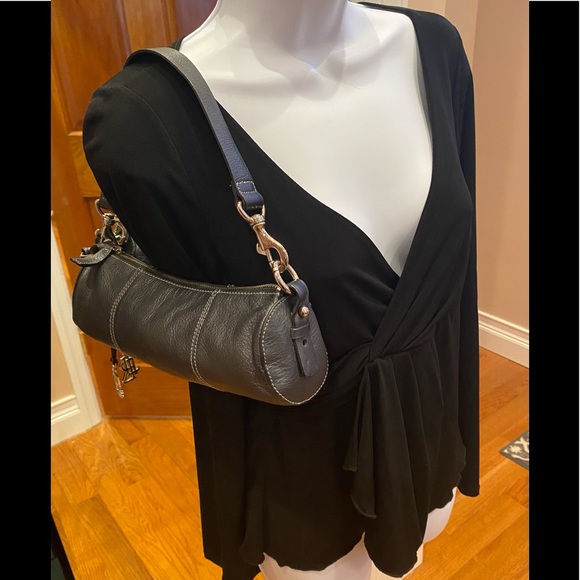 Lauren Ralph Lauren Handbags - Lauren Ralph Lauren Black Leather Shoulder Bag